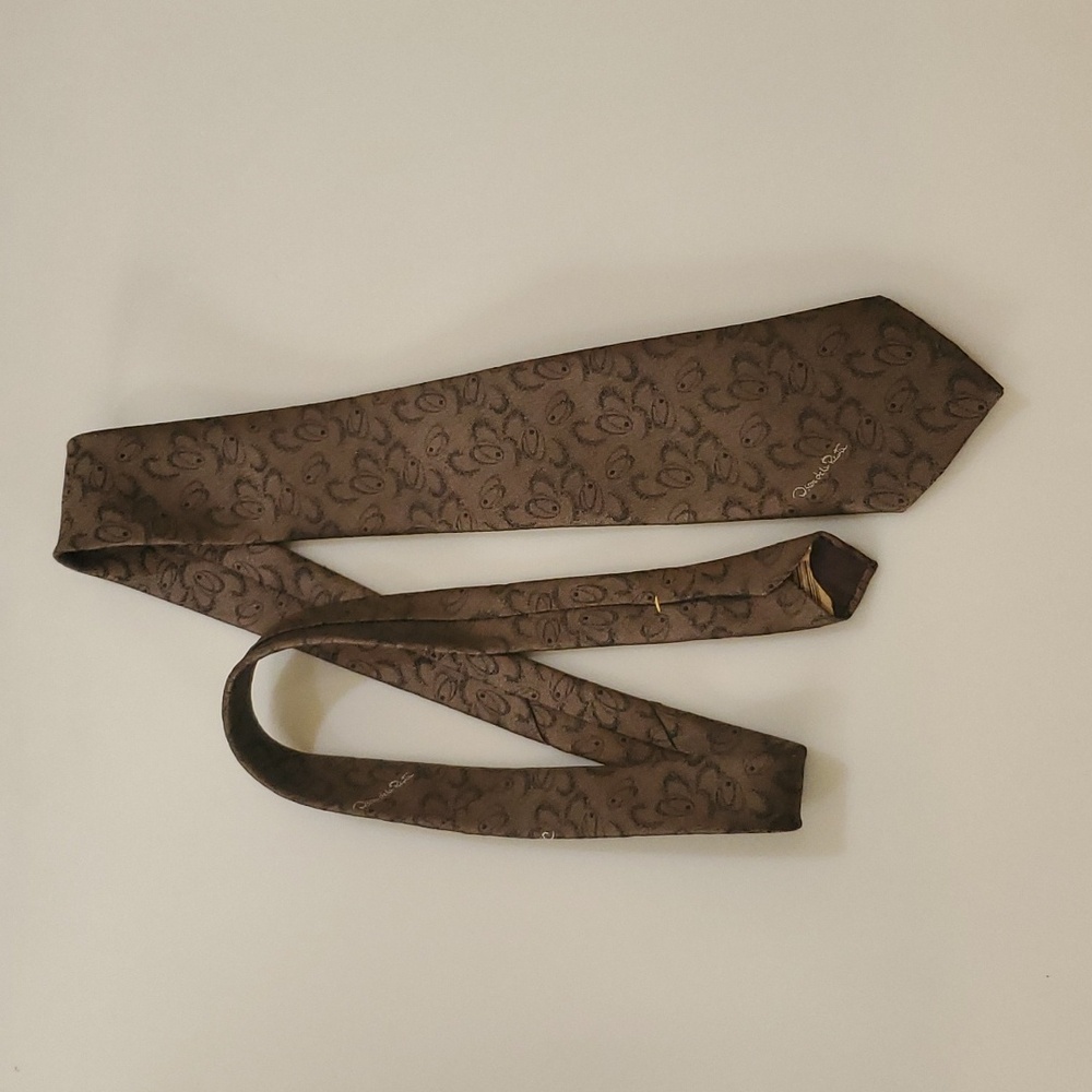 NEW Oscar De La Renta polyester/silk necklace tie